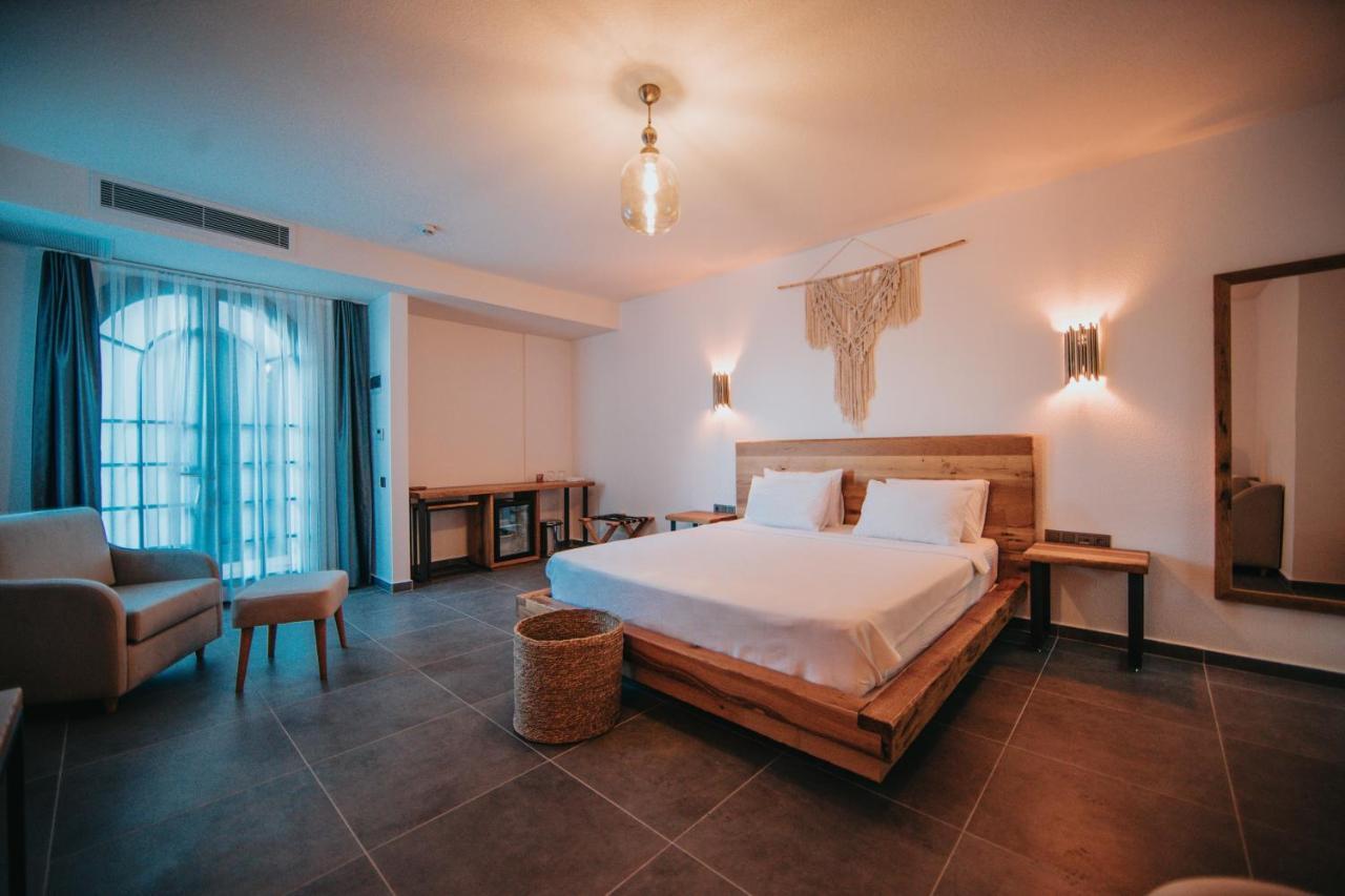Hotel Bueyuekada Loc'Ada Adalar Zewnętrze zdjęcie